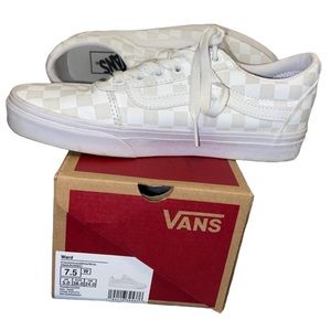SOLD LIKE NEW Women’s White Checkered Low Rise Laced Vans Size 7.5